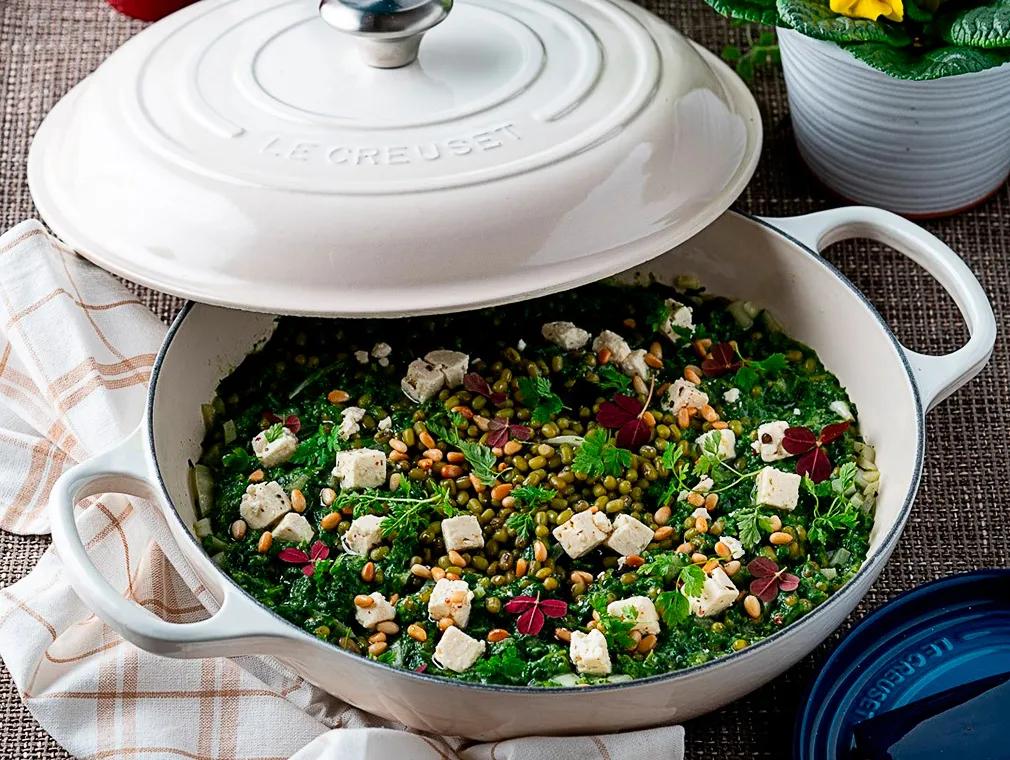 Spinach casserole with lentils