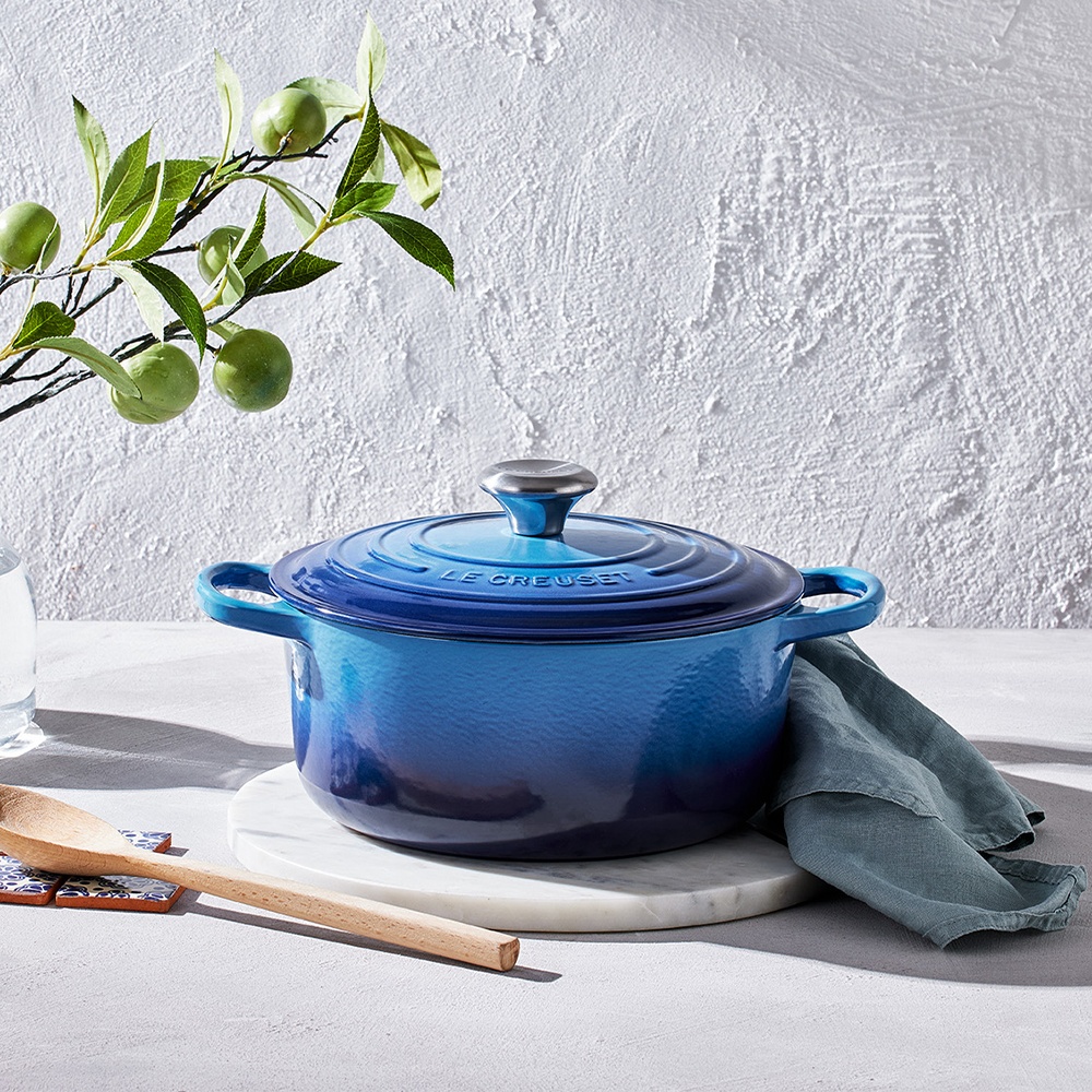 豊富な商品から a Azure, brilliant FI Creuset Le | blue 調理器具